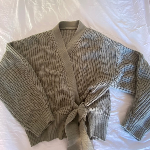 Pull cache coeur Shein - Picture 1 of 1